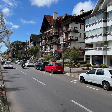 Apto 2Dorm 500M Rua Coberta By Achei Gramado Kültér fotó